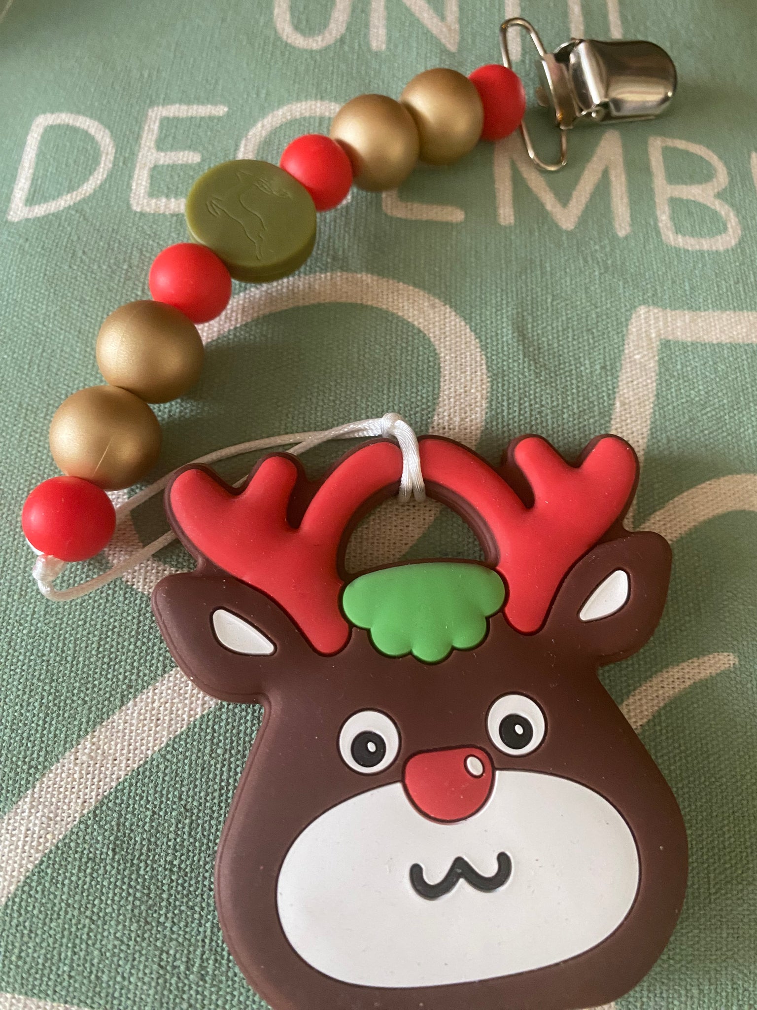 Reindeer Teething Clip TC21